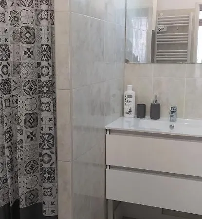 Apartment T2 Centre Sete